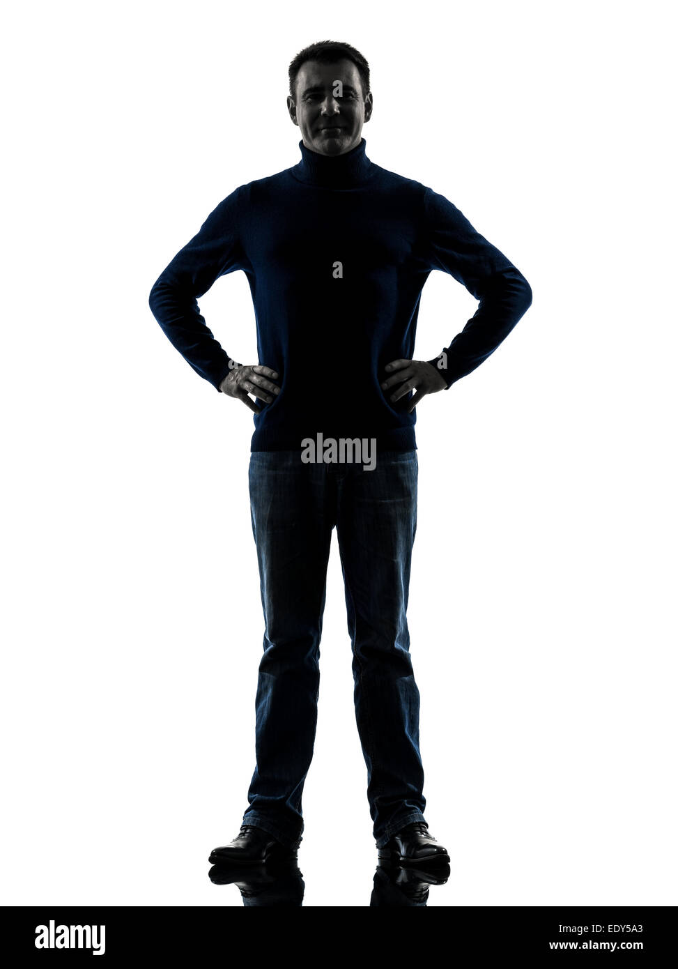 Toute la longueur d'un seul homme en silhouette studio isolé sur fond blanc Banque D'Images