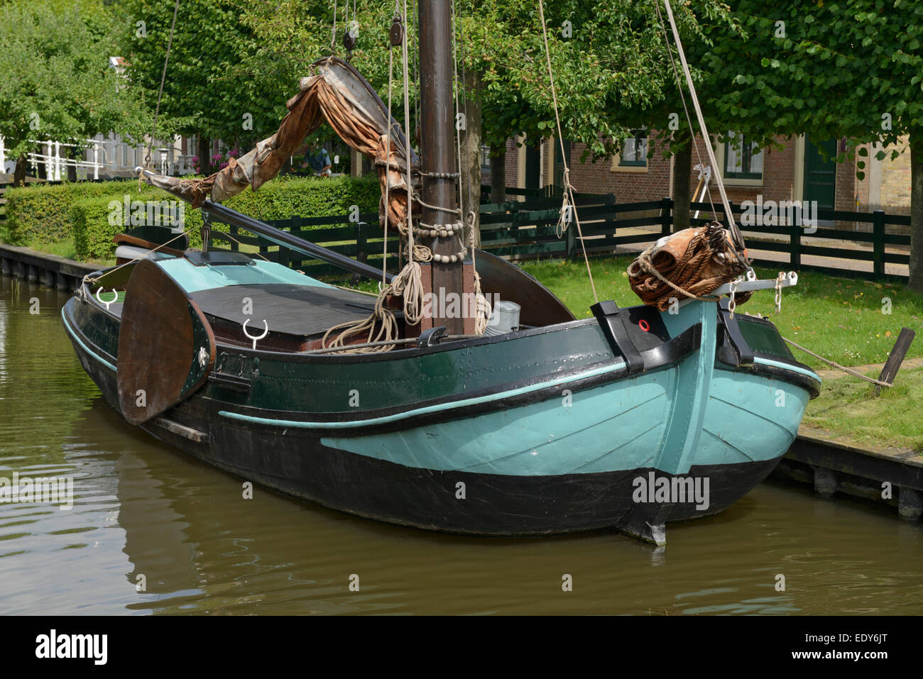 Bateau à voile traditionnel, Zuiderzee open air museum, l'Ijsselmeer, Enkhuizen, Hollande du Nord, Pays-Bas, Europe Banque D'Images