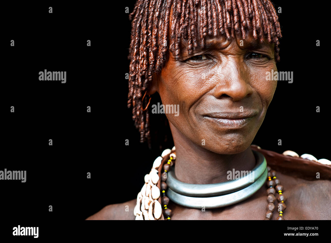 Femme appartenant à la tribu Hamer (Éthiopie) Banque D'Images