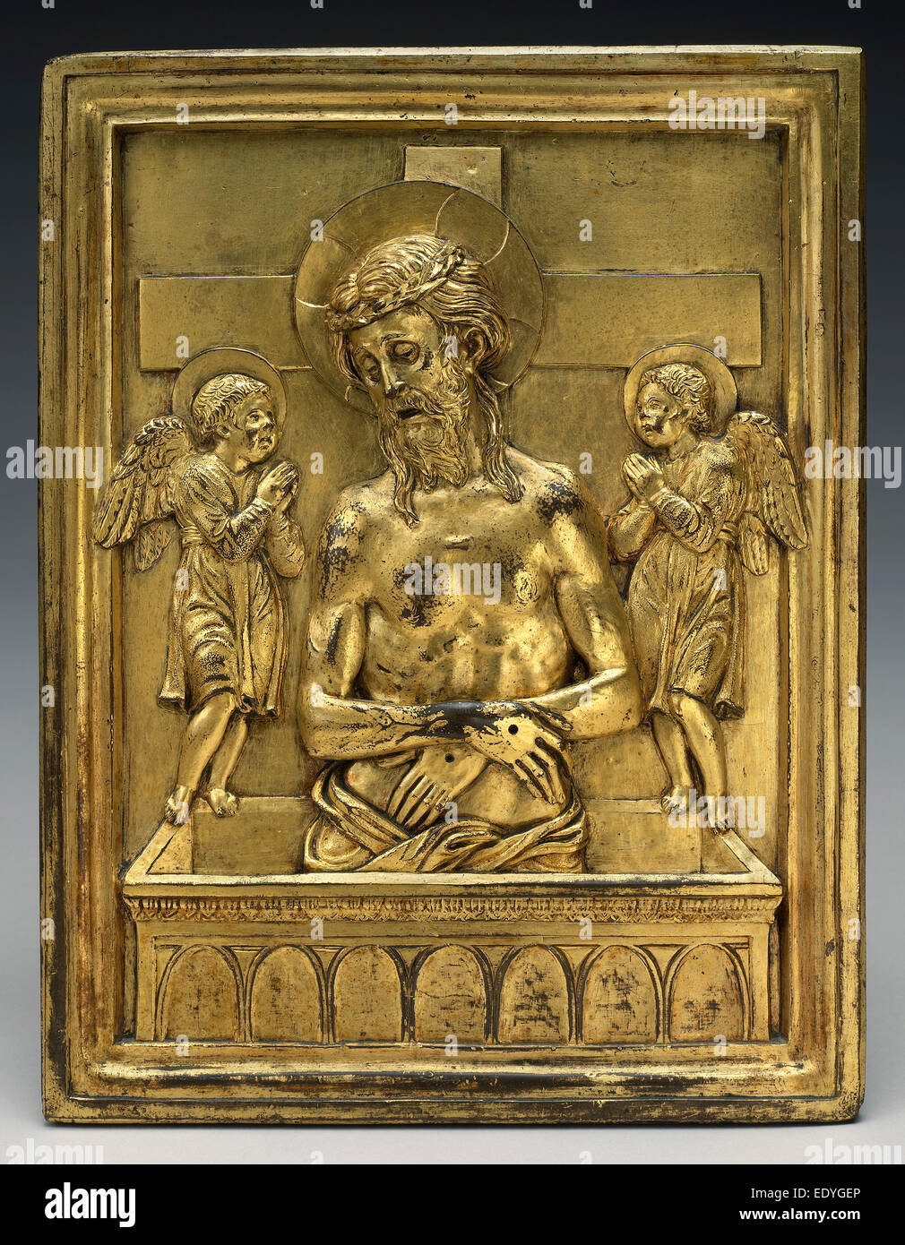 Bartolomeo Bellano (italien, 1437-1438 - 1496-1497), le Christ mort avec deux anges, bronze doré Banque D'Images