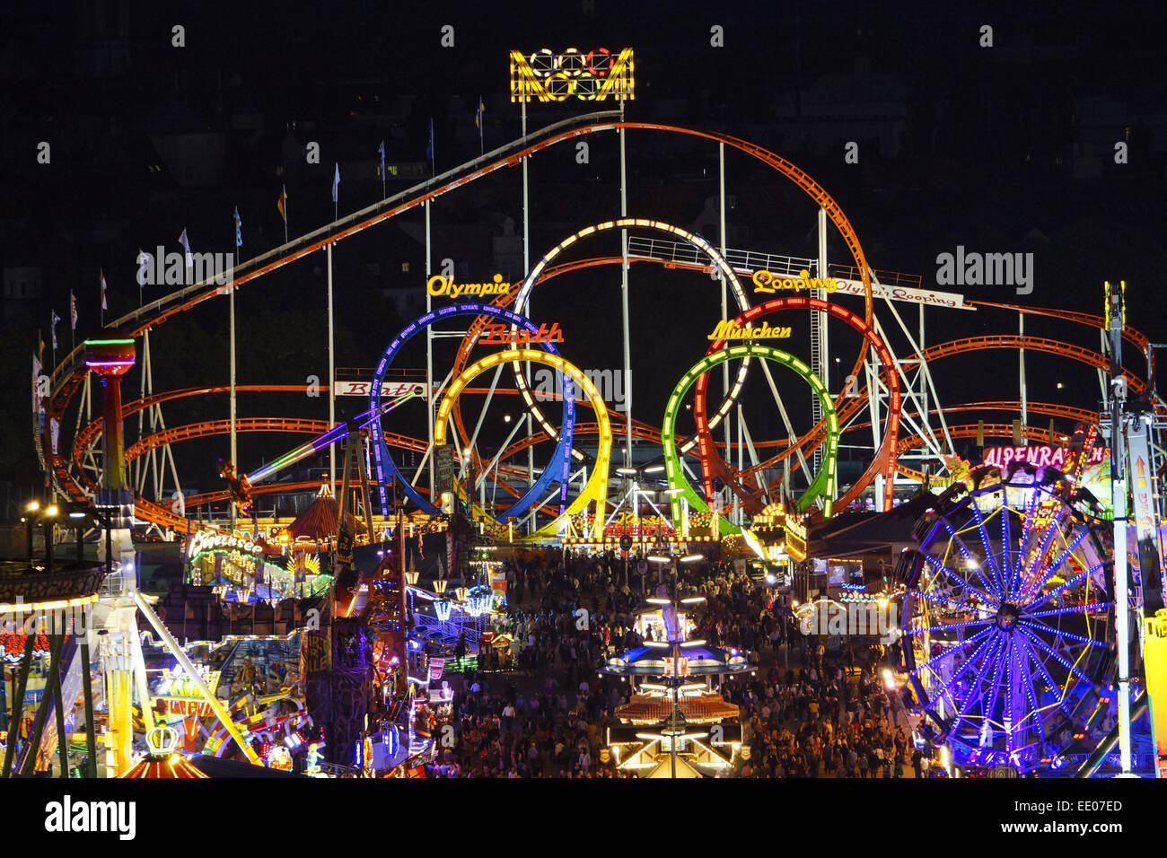 Blick auf die Wiesn, Münchner Oktoberfest, Bayern, Deutschland, regardez la Wiesn, Munich Oktoberfes Beer Festival, Bavière, Allemagne Banque D'Images