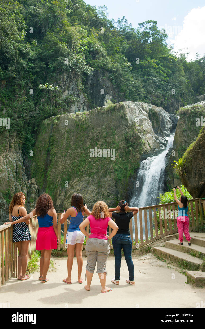 Dominikanische Republik, Cordillère centrale, Jarabacoa, Wasserfall Salto Jimonea Banque D'Images