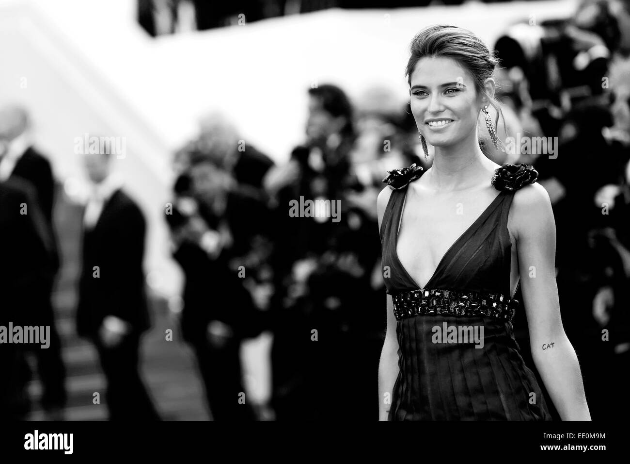CANNES, FRANCE - 23 MAI : Modèle Bianca Balti assiste à la 'Nuages de Sils Maria' première mondiale au 67e Festival du Film de Cannes annuel Banque D'Images