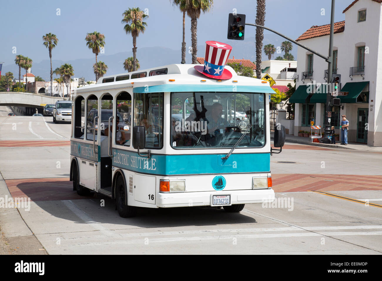 Santa Barbara's Waterfront Centre-ville Bus Transit passager électrique en Californie USA Banque D'Images