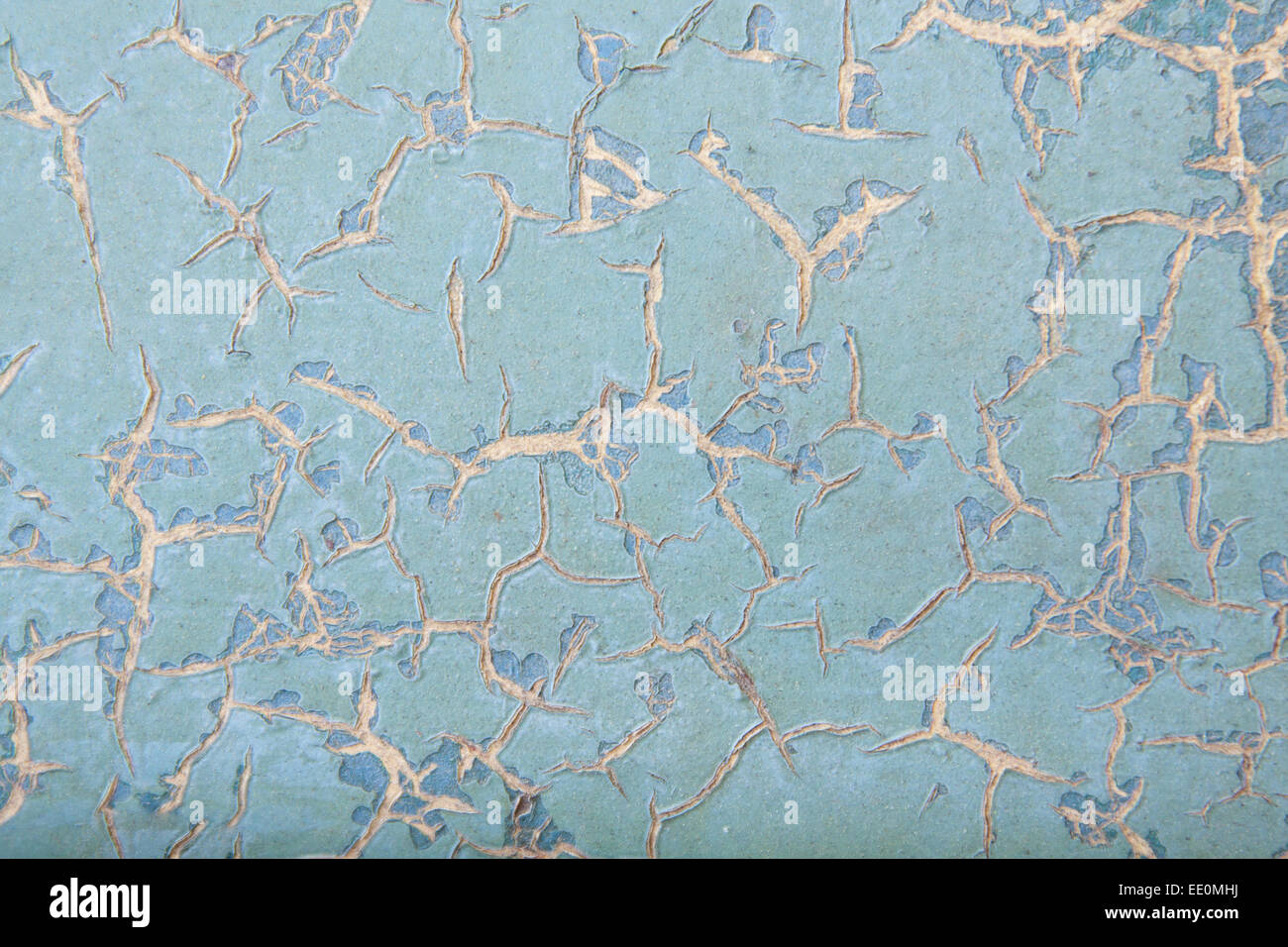 L'orientation horizontale Bleu porcelaine peint vintage avec des fissures de surface Banque D'Images