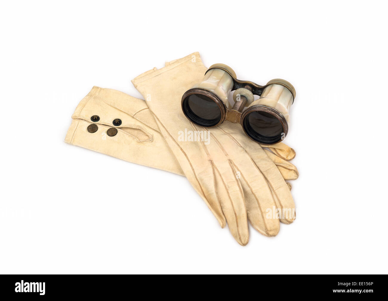 Mère de pearl antiques lunettes d'opéra avec des gants de cuir. Banque D'Images