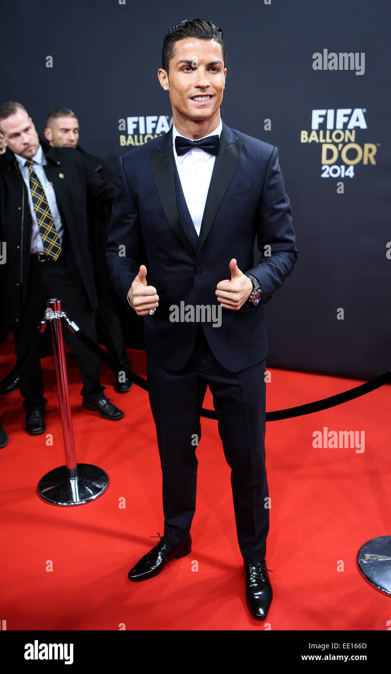 Fifa ballon d'or cristiano ronaldo Banque de photographies et d'images à  haute résolution - Alamy