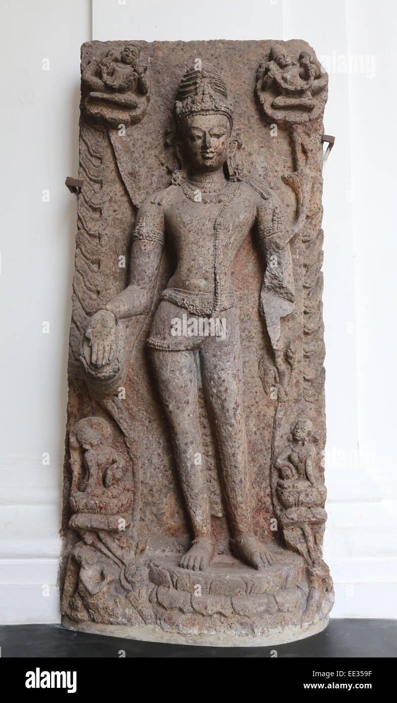 Avalokitesvara, à partir de la 10e siècle trouvés dans Khondalite Lalitagiri, Odisha maintenant exposés dans le musée indien à Calcutta Banque D'Images