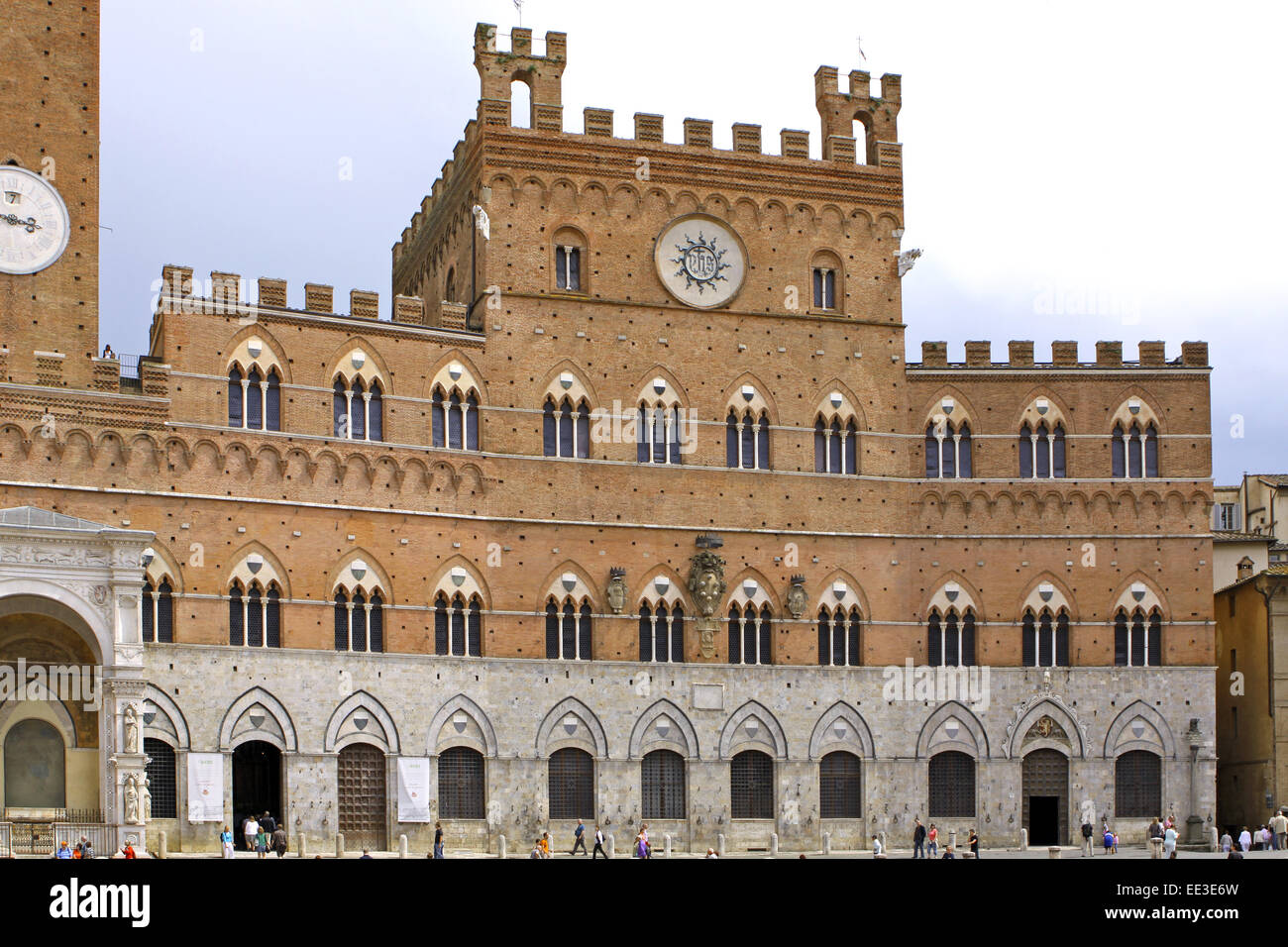 Italien, Toskana, Sienne, Piazza del Campo, le Palazzo Pubblico, Toskaner Gotik, erbaut 1288, 1310 Banque D'Images