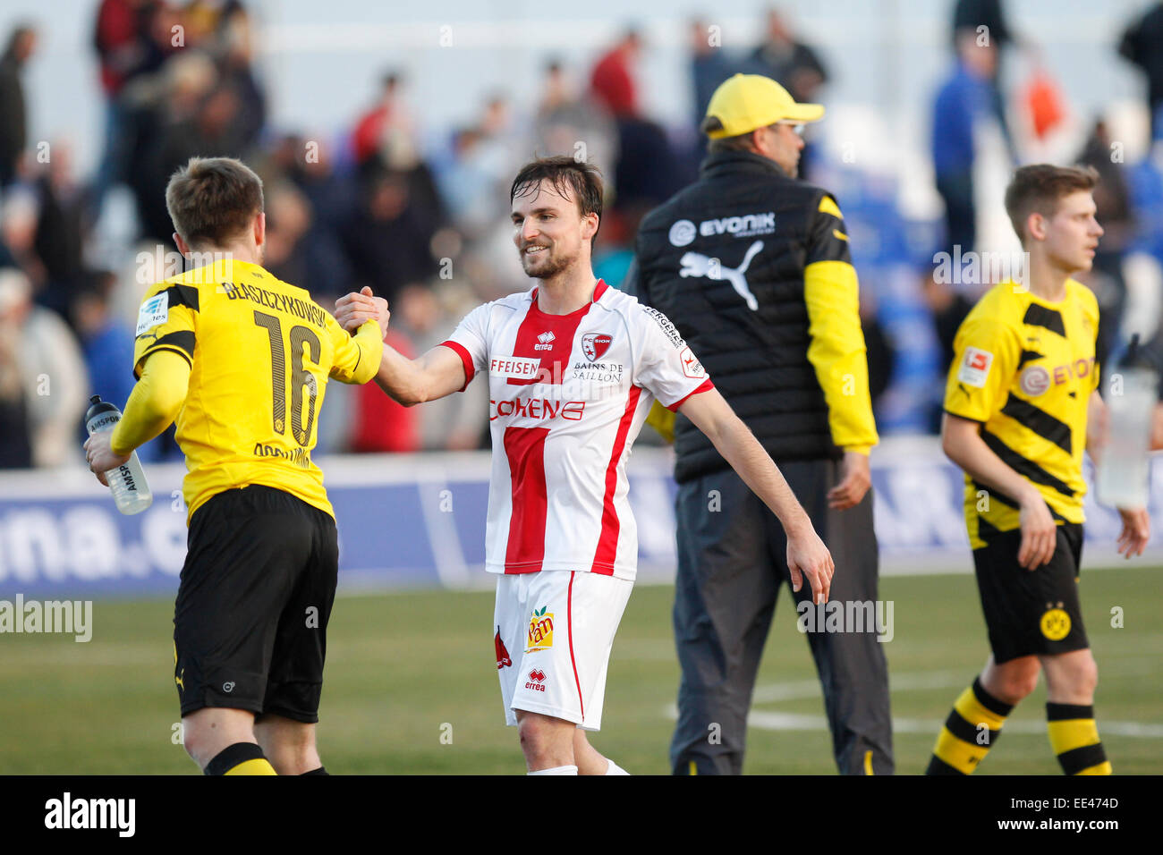 San Pedro del Pinatar, Espagne. Janvier 13, 2015. Friendly match de football entre le FC Sion vs Borussia Dortmund dans le sport Pinatar Arena Center Crédit : ABEL F. ROS/Alamy Live News Banque D'Images