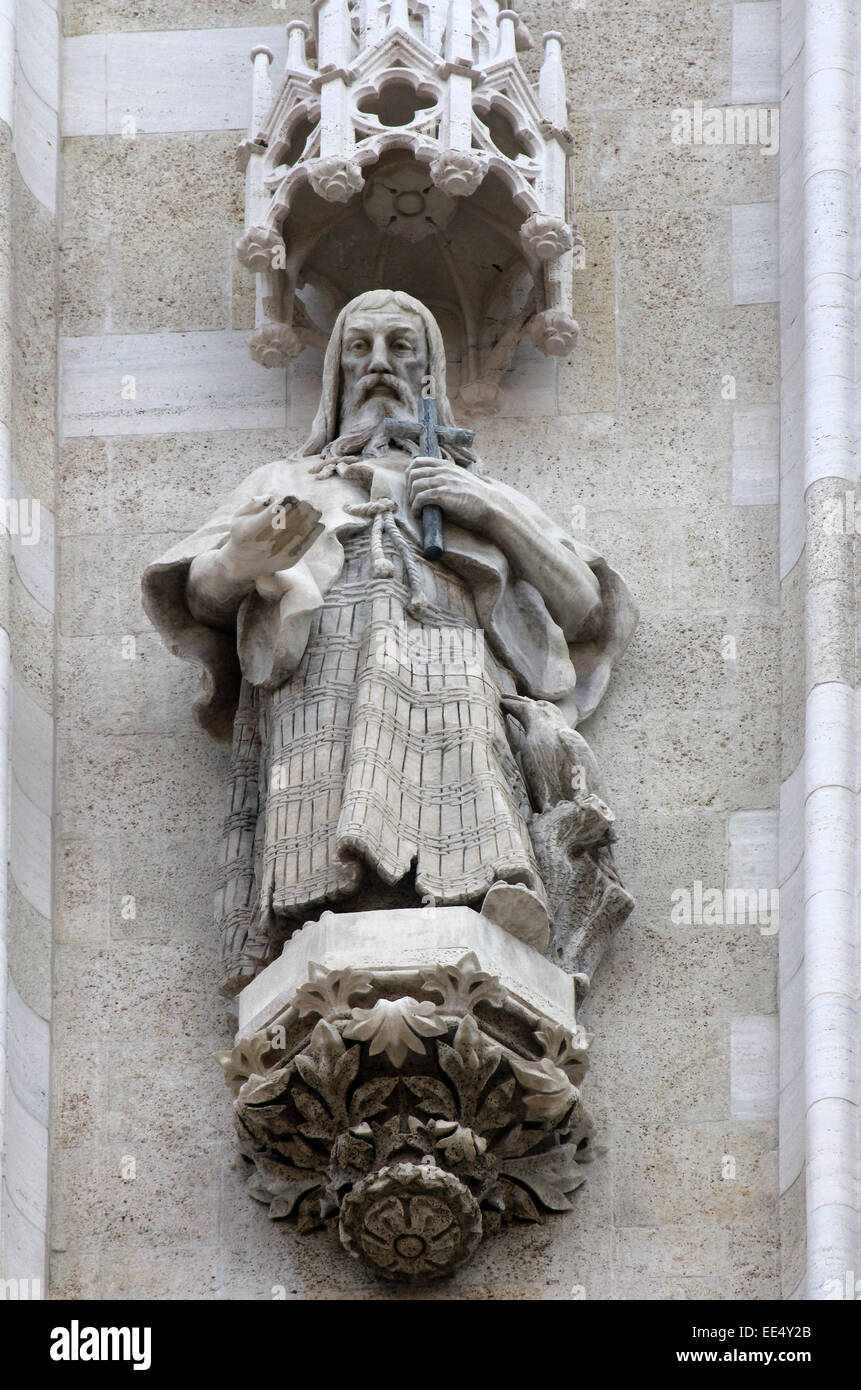 Statue de Saint Paul l'Ermite sur le portail de la cathédrale de Zagreb Banque D'Images