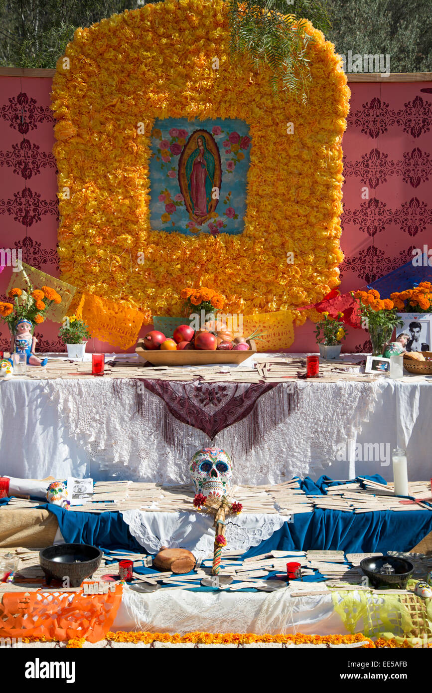 Ofrenda (Alter), Dia de los Muertos, Day of the Dead, Old Town, San Diego, California USA Banque D'Images