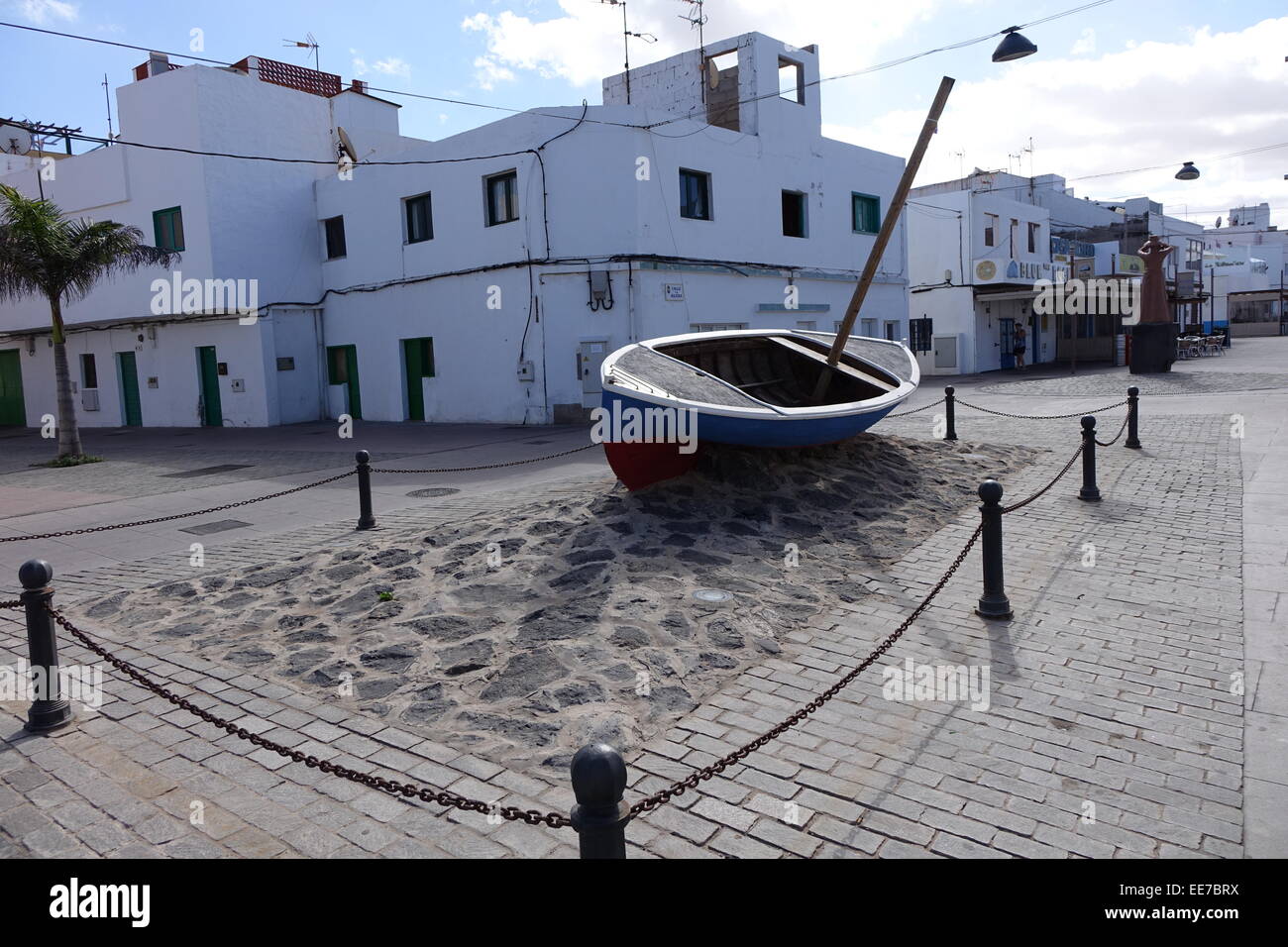 Rue de la vieille ville d'art un bateau Corralejo Fuerteventura 'Canaries' 'Las  Palmas Espagne' Photo Stock - Alamy