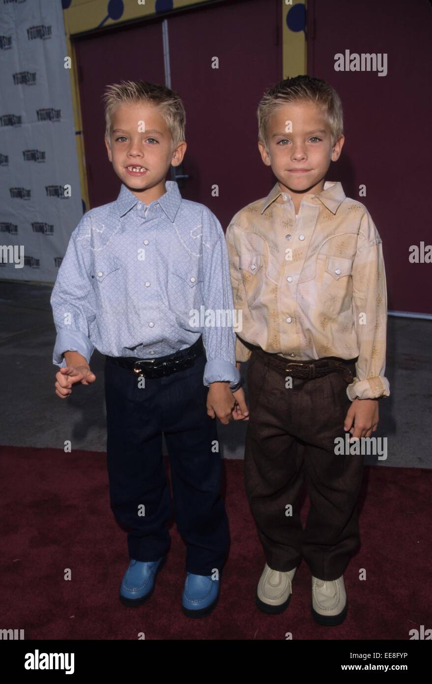 DYLAN SPROUSE COLE au 4e Prix Youngstar Universal Studios Los Angeles 1999.k17115fb. © Photos Globe/Barrett Fitzroy/ZUMA/Alamy Fil Live News Banque D'Images