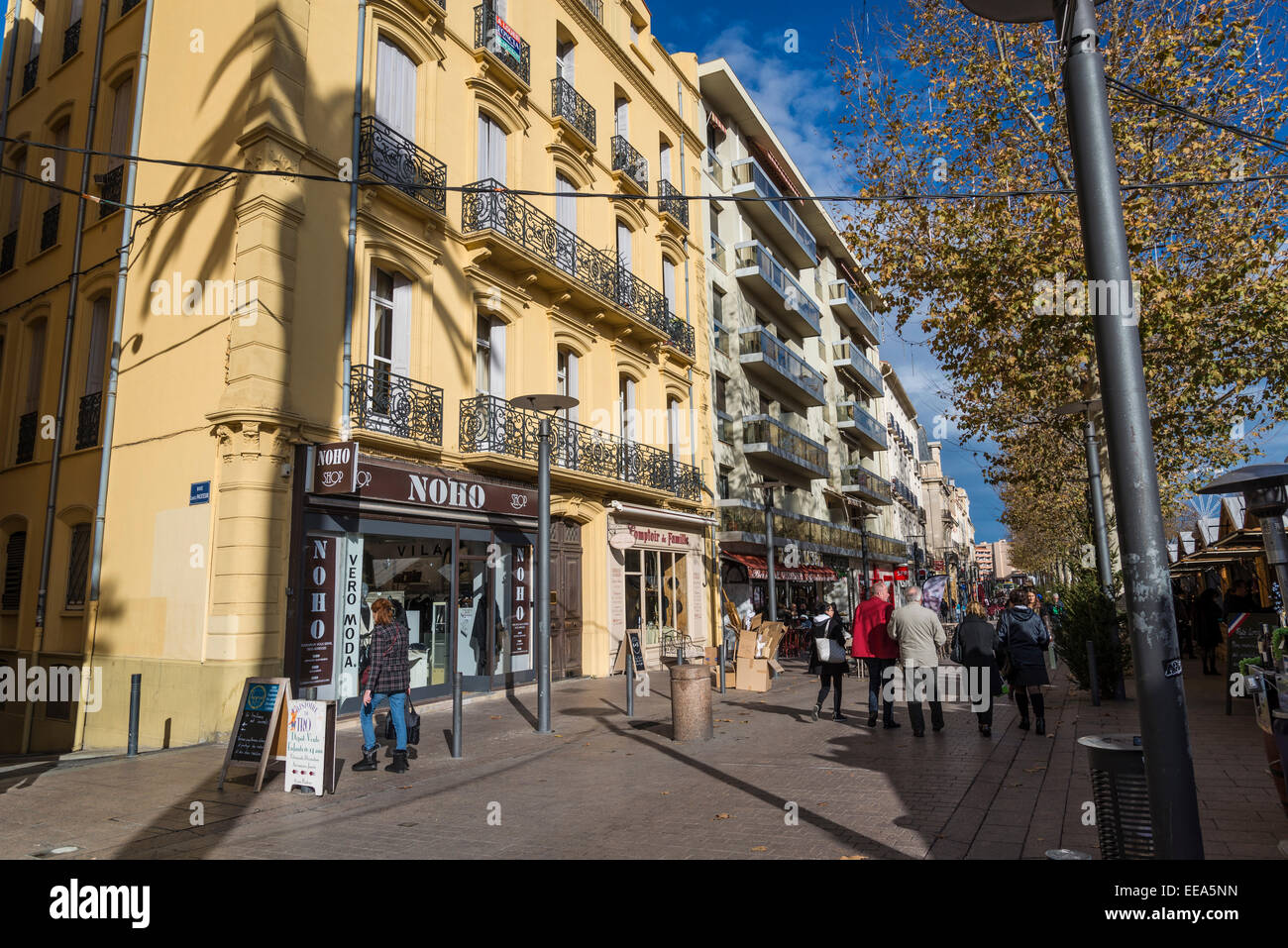 Quai Sebastien Vauban, Perpignan, Pyrénées-Orientales, France Banque D'Images
