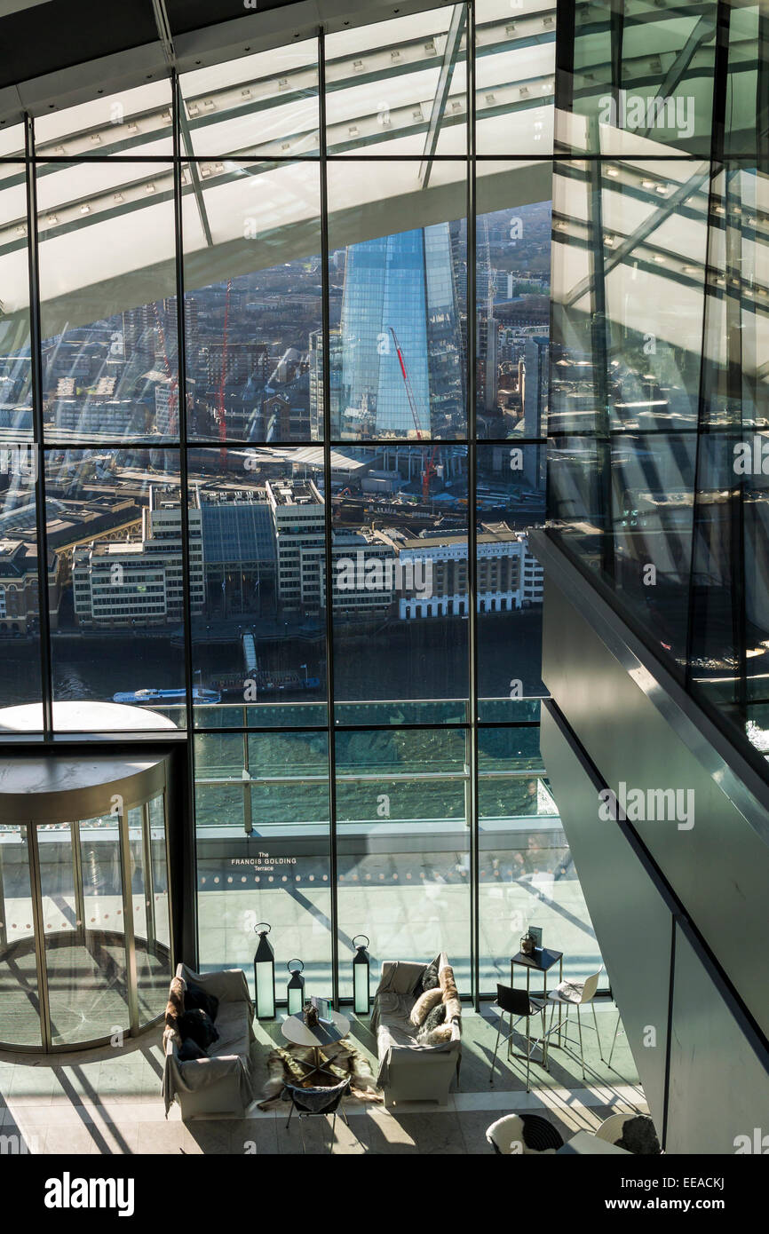 Le Sky Garden est un jardin public et plate-forme d'observation en haut de 20 Fenchurch Street, également connu sous le nom de Walkie-Talkie de Banque D'Images
