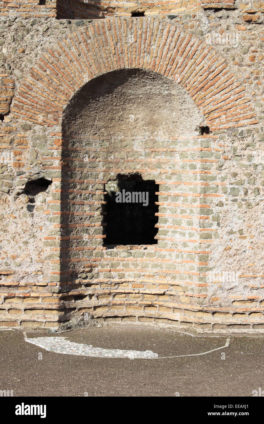 Alcôve dans une ancienne maison romaine situé à Rome, Italie Banque D'Images