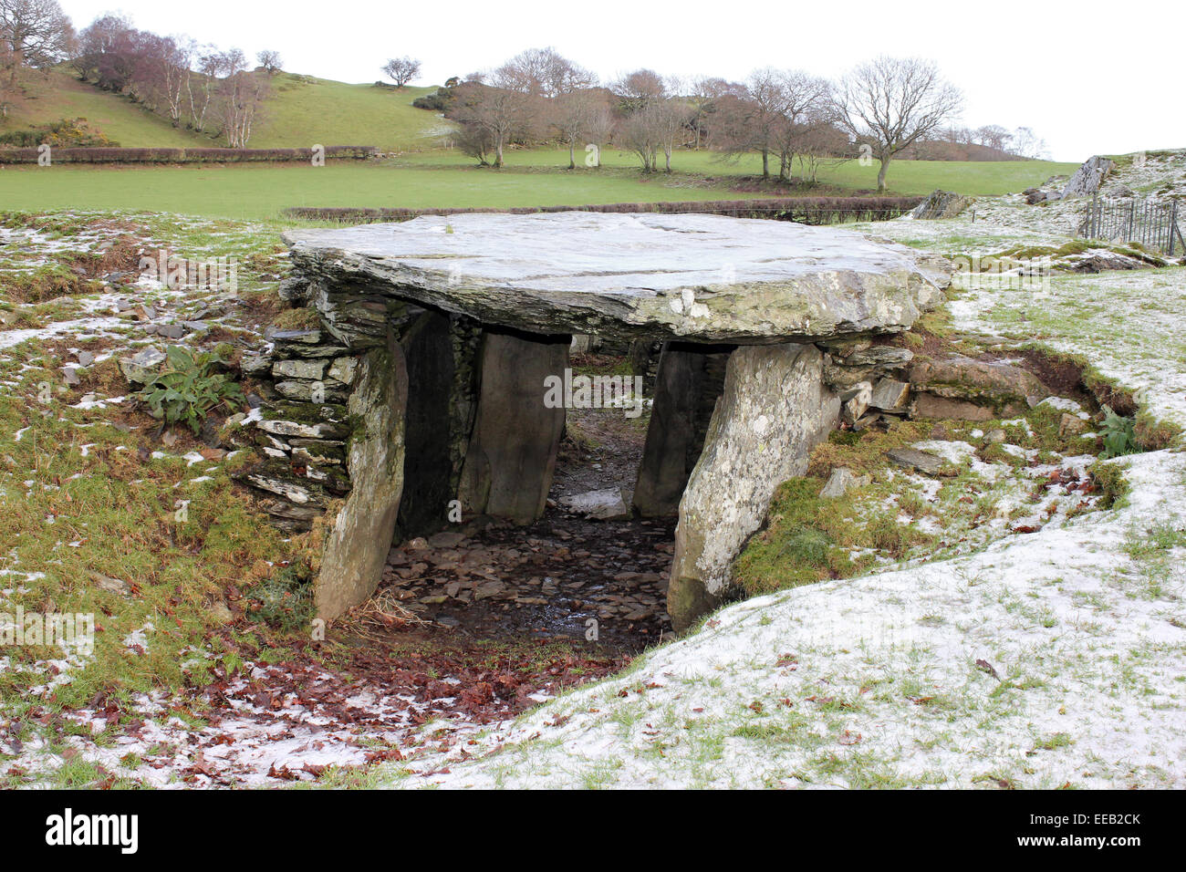 Capel Garmon, tombeaux néolithiques de galles Banque D'Images