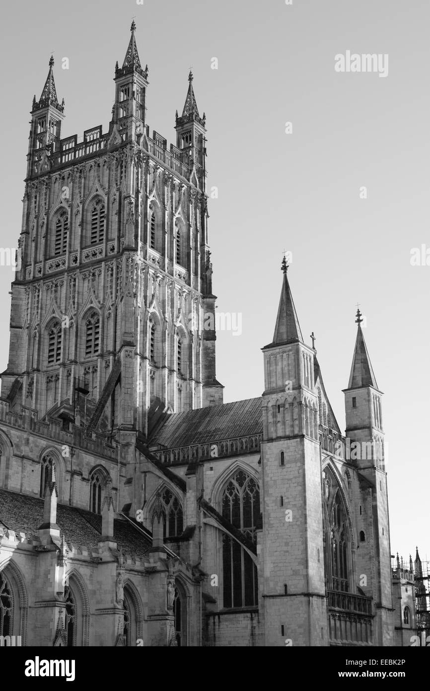 La cathédrale de Gloucester monochrome au lever du soleil. Banque D'Images