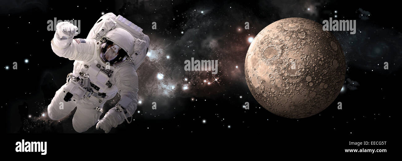 Concept de l'artiste d'un astronaute flottant dans l'espace extra-atmosphérique. Une terre stérile et hérissée de cratères de la Lune est éclairé d'une étoile voisine. Banque D'Images