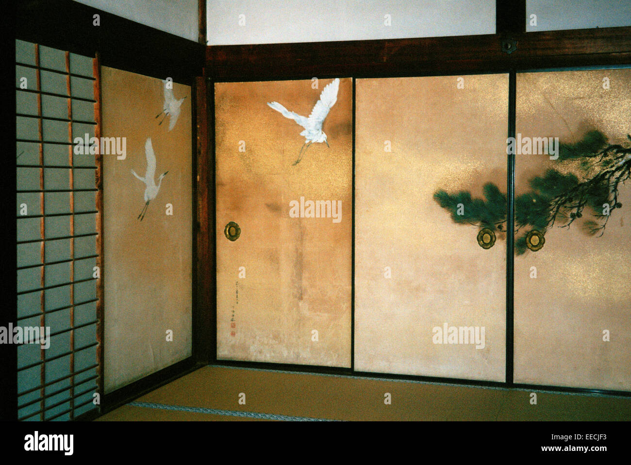 Fusuma Portes Coulissantes Banque d'image et photos - Alamy