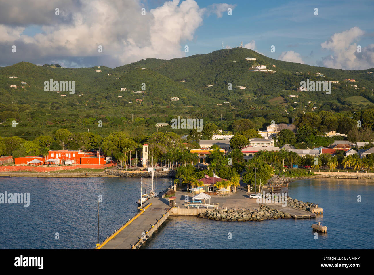 Dock et le port à Frederiksted, Saint Croix, Îles Vierges Américaines Banque D'Images