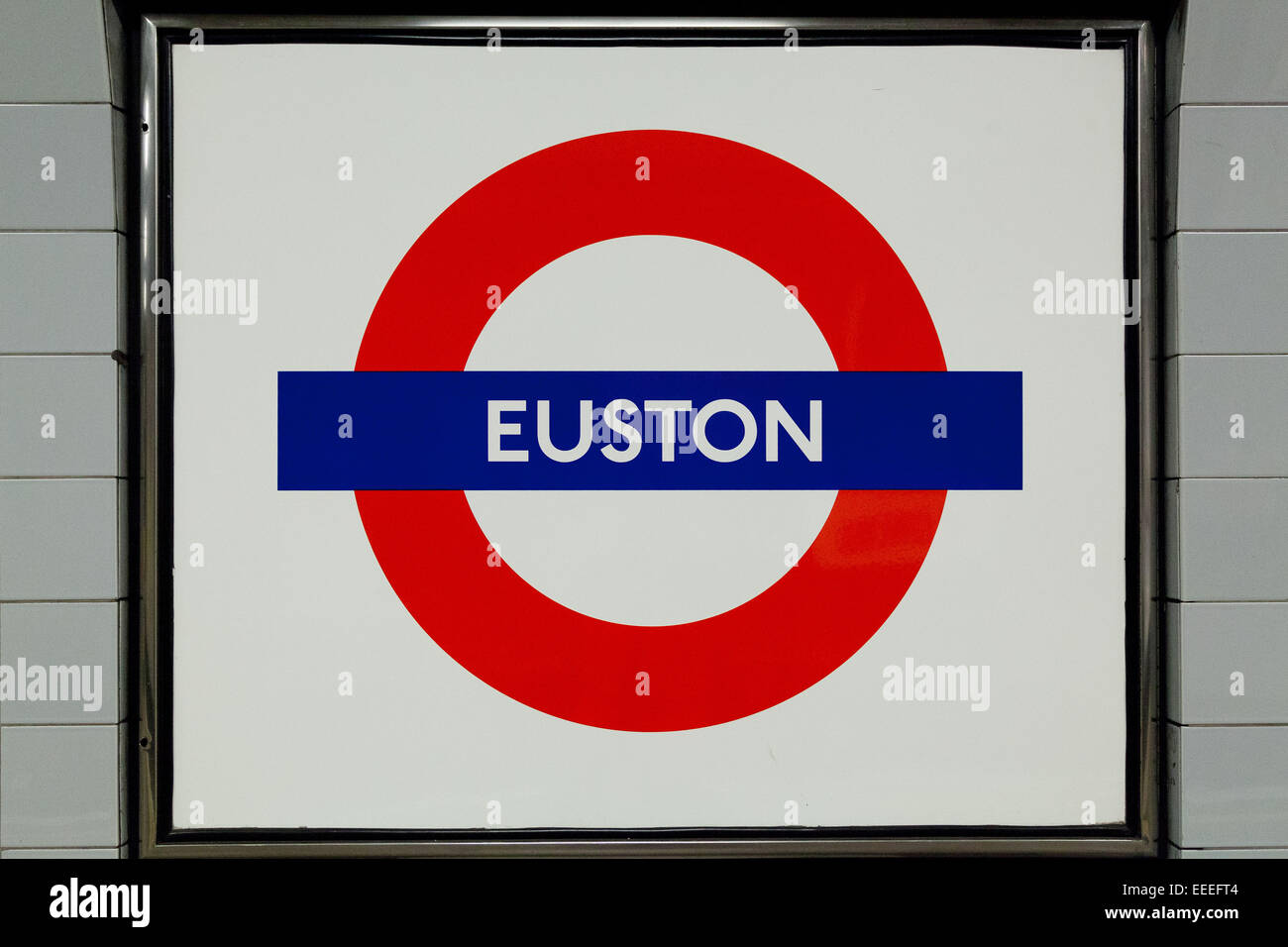 Cocarde de la plate-forme à la gare de Euston Banque D'Images