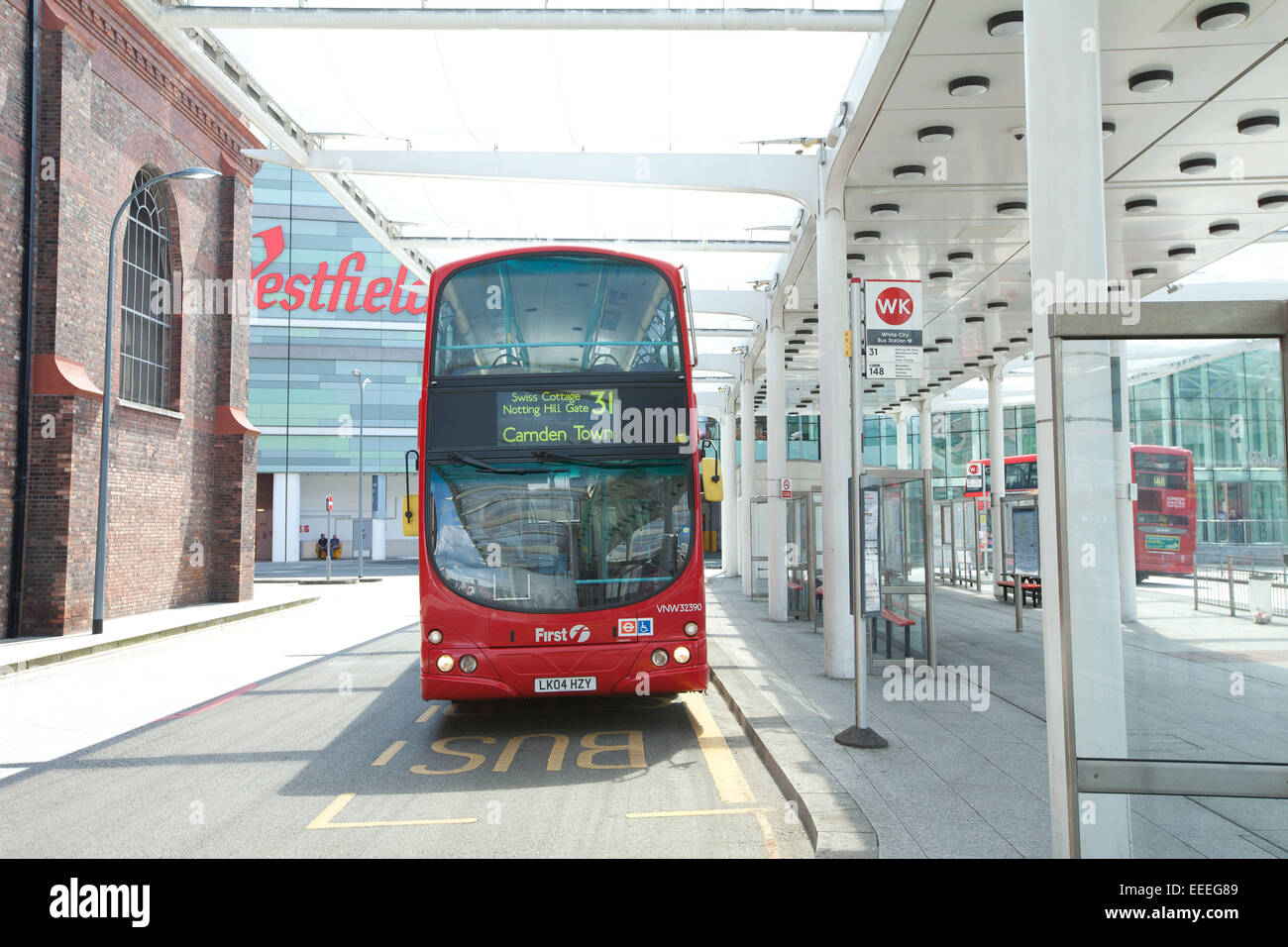 La nouvelle gare routière de la ville blanche Banque D'Images