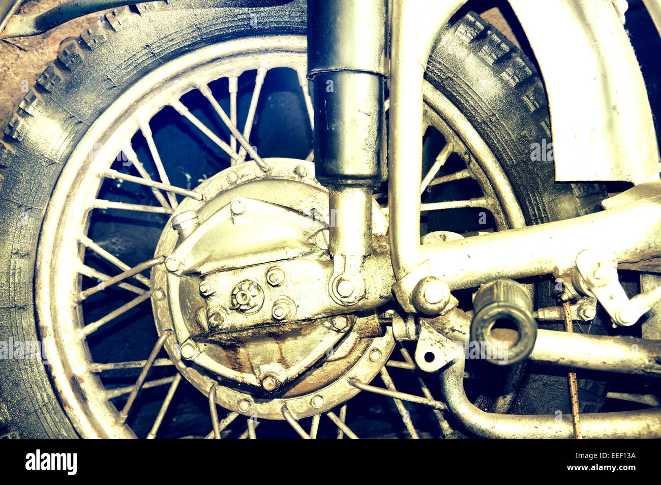 Image Transport. Pneu moto. Partie de l'ancienne moto. Pastel crémeux vintage photo Banque D'Images