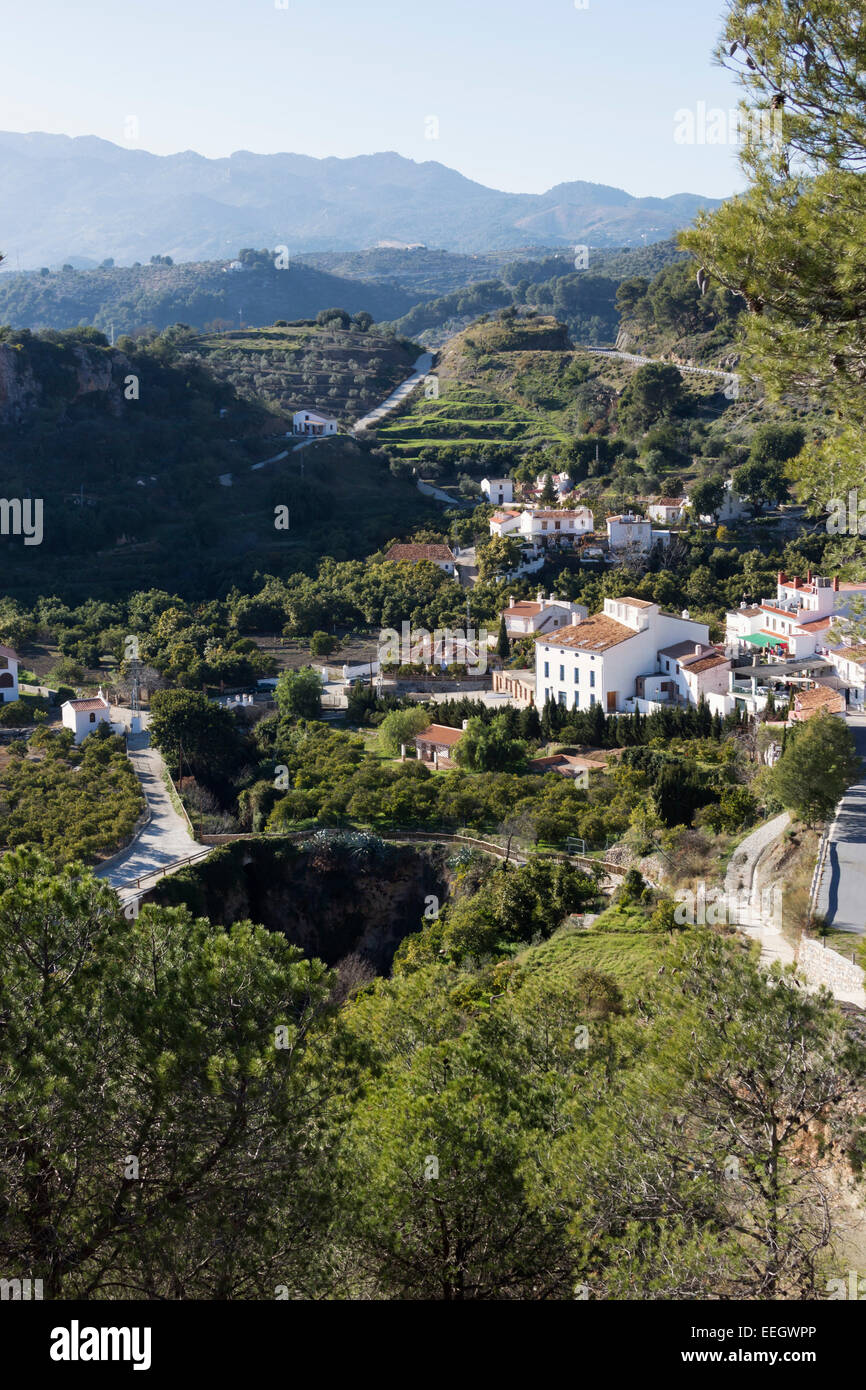 Jorox, Alozaina, Málaga, Andalousie, espagne. Ce petit hameau a eu un total de 24 habitants en 2012. Banque D'Images