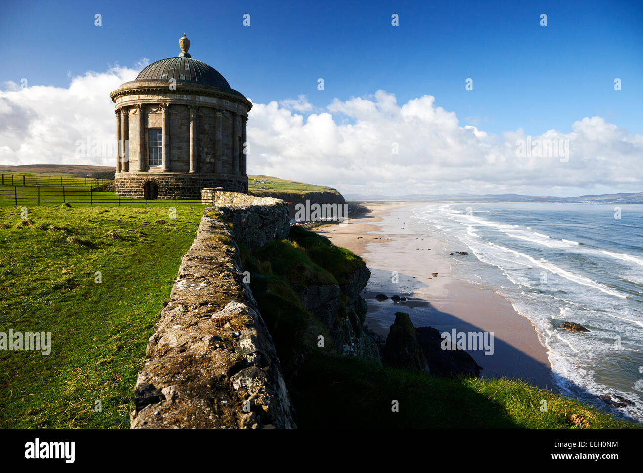Temple mussenden site de la pierre du dragon en jeu des trônes ni l'Irlande du Nord Banque D'Images