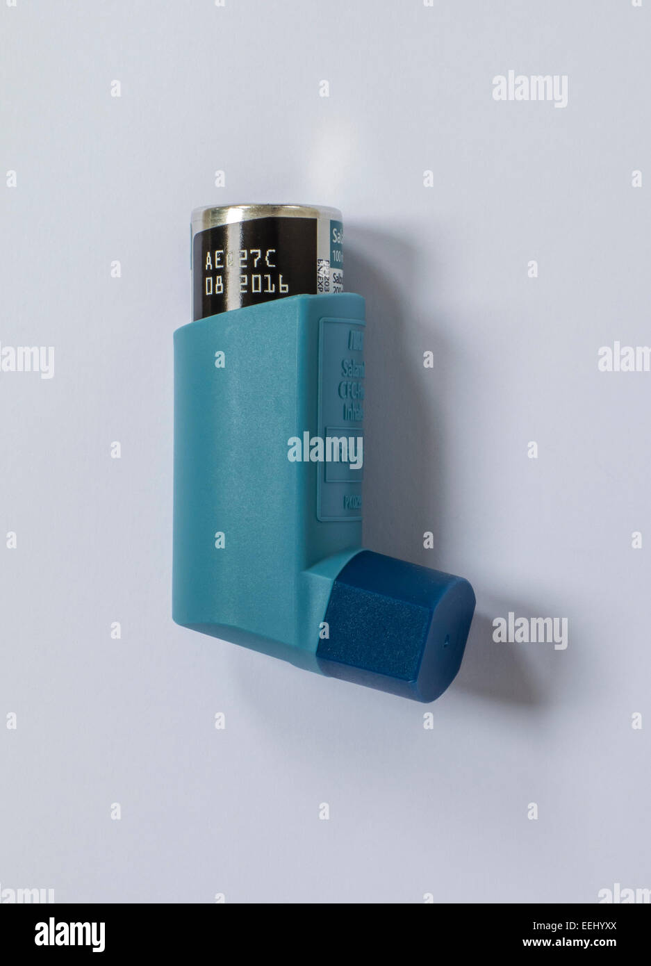 Le Salamol CFC-gratuitement Inhalateur de soulagement pour l'asthme, England, UK. Banque D'Images