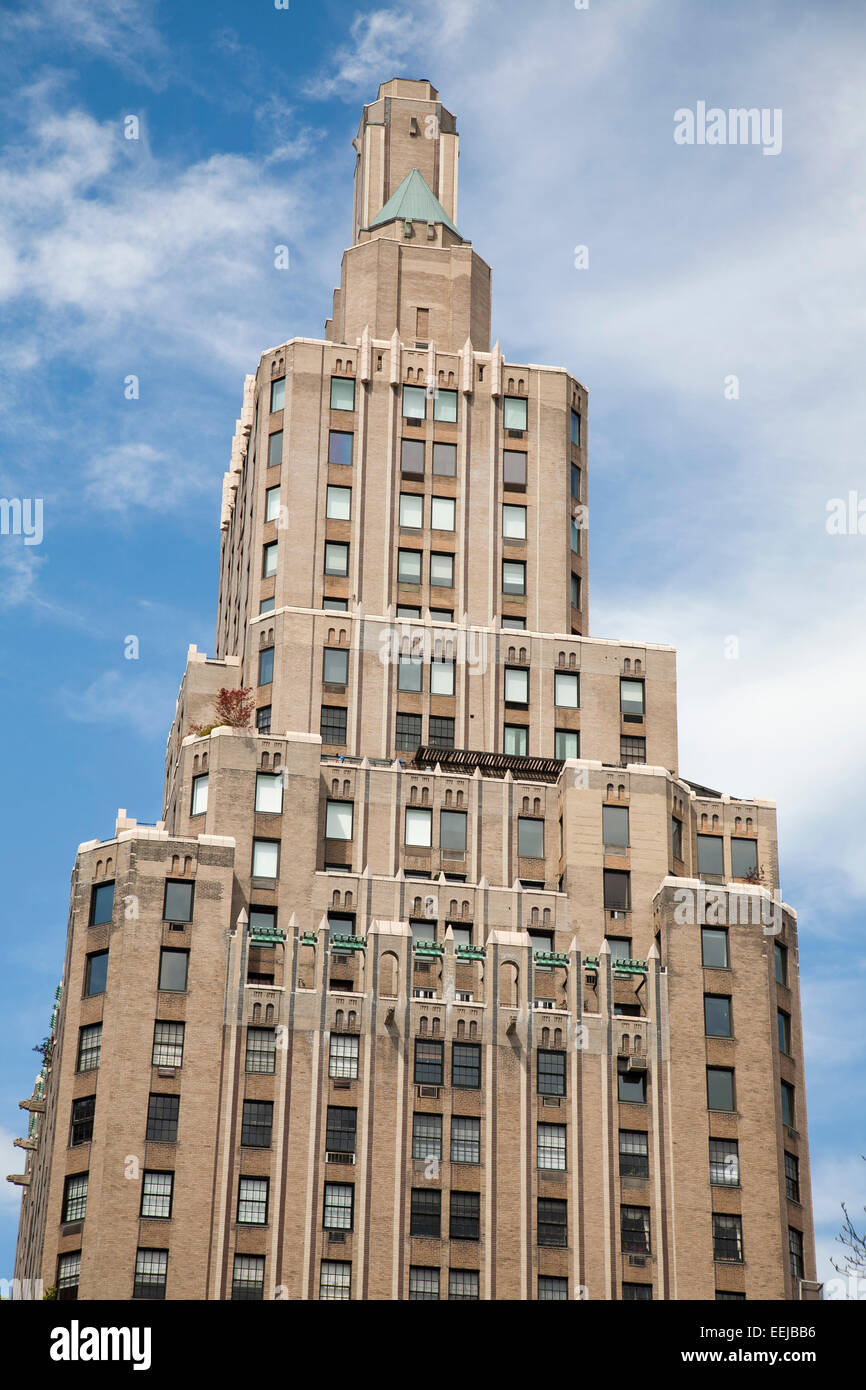 Gratte-ciel historique, vue du Washington Square Park, Greenwich Village, New York, USA, Amérique Latine Banque D'Images