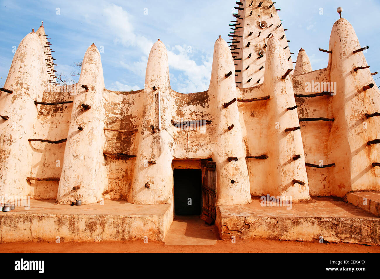Mosquée de style soudanais, Bobo Dioulasso, Burkina Faso Banque D'Images