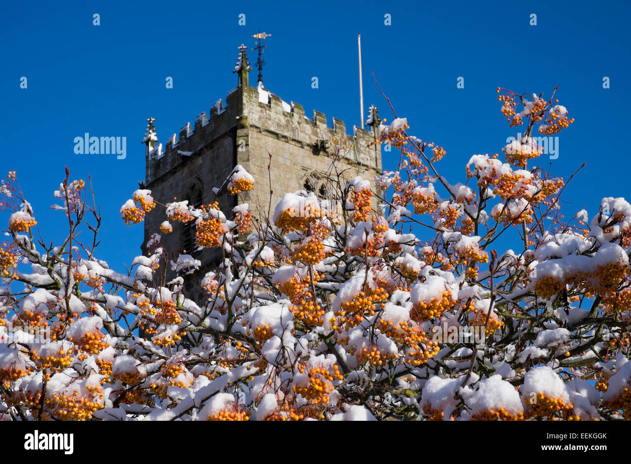 L'église St Laurence en hiver, Church Stretton, Shropshire, Angleterre. Banque D'Images