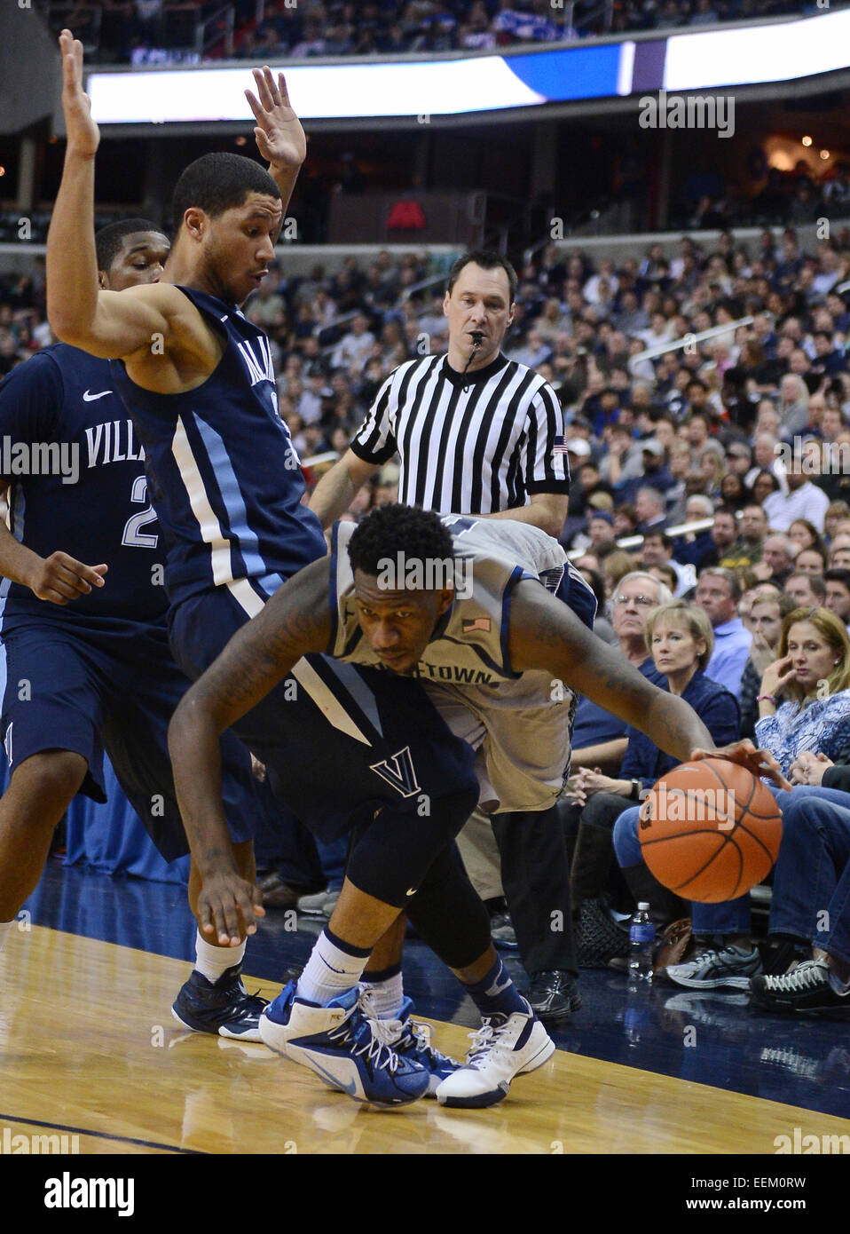 Washington, DC, USA. 20 Jan, 2015. 20150120 - .dans la première moitié d'un match de basket-ball NCAA au Verizon Center à Washington. Georgetown défait Villanova, 78-58. Credit : Chuck Myers/ZUMA/Alamy Fil Live News Banque D'Images