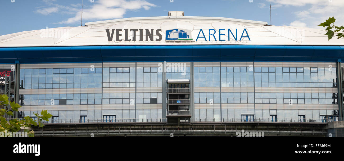 Stade de football club FC Schalke 04, quai Veltins Arena, Gelsenkirchen, Ruhr, Nordrhein-Westfalen, Germany, Europe Banque D'Images