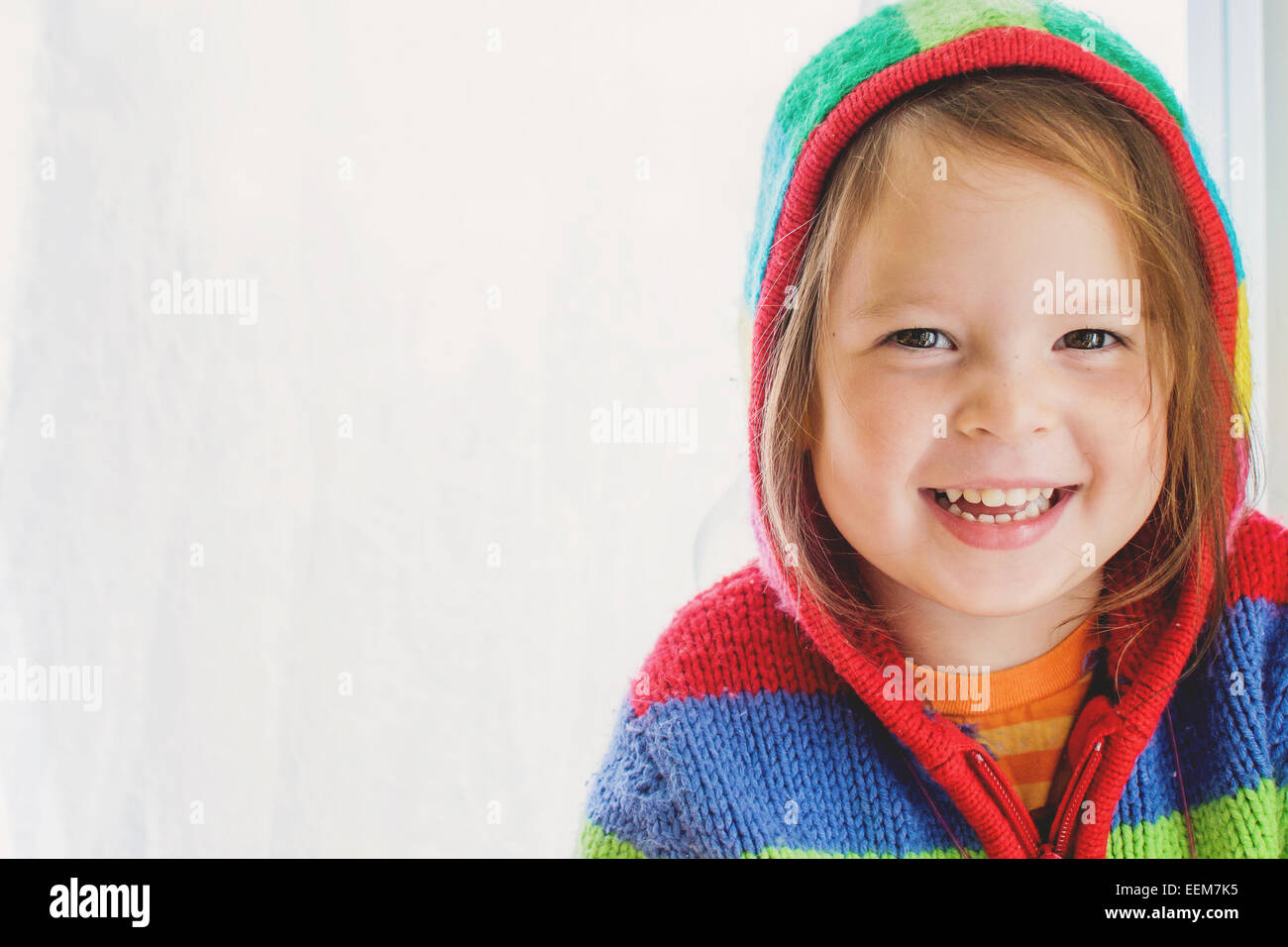 Portrait of a smiling girl wearing a sweat bandes Banque D'Images