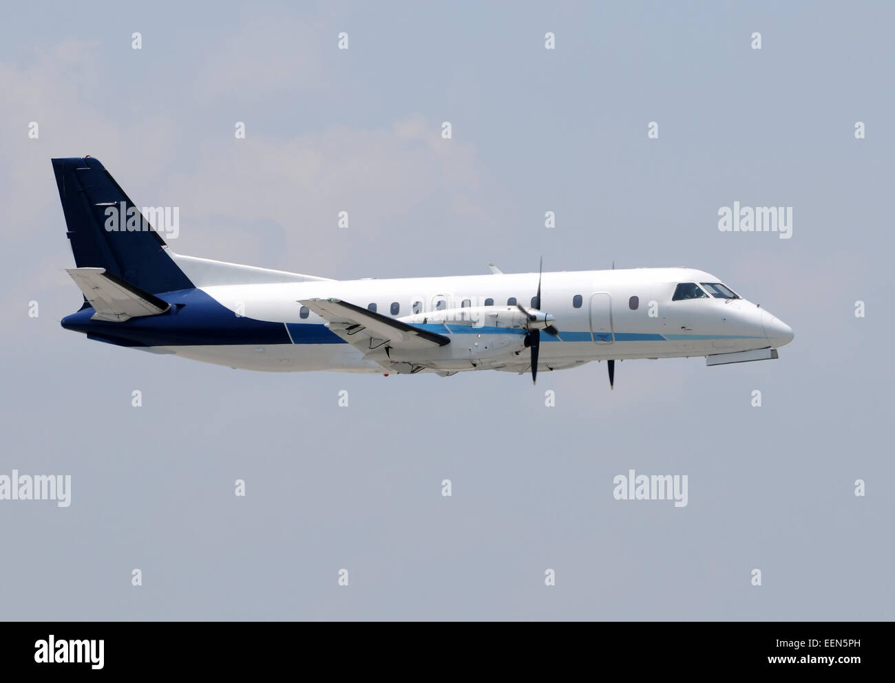 Avion à turbopropulseur utilisé pour les vols régionaux Banque D'Images