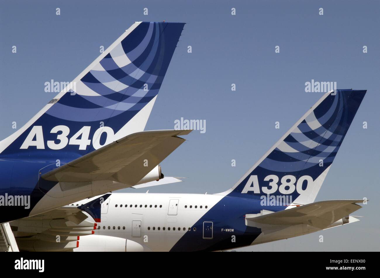 Avions de ligne Airbus A 340 et 380 Banque D'Images