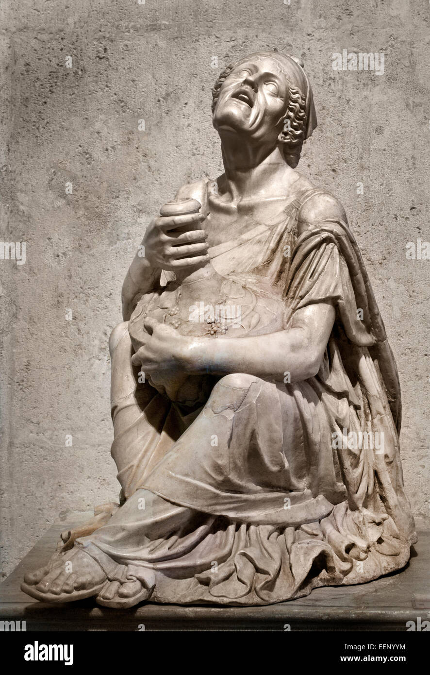 Statue d'une vieille femme ivre (100 - 200 AD) Musée du Capitole de Rome Romain Italie Italien Banque D'Images