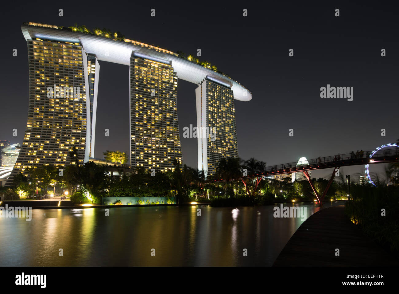 Marina Bay Sands Hotel and Casino, à Singapour. Conçu par l'architecte Moshe Safdie. Banque D'Images