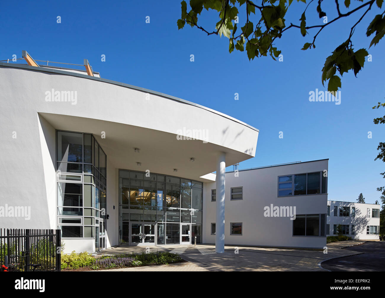 Skinners Academy, Kent, Royal Tunbridge Wells, Royaume-Uni. Architecte : sud architectes, 2014 chasseurs. Vue extérieure globale Banque D'Images