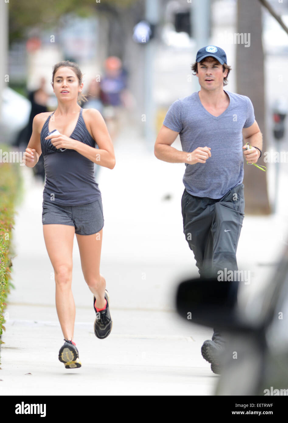 Nikki Reed And Ian Somerhalder Banque d'image et photos - Alamy