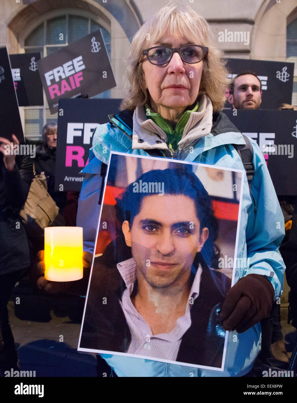 Une veille pour Raif Badawi à l'ambassade d'Arabie Saoudite Banque D'Images