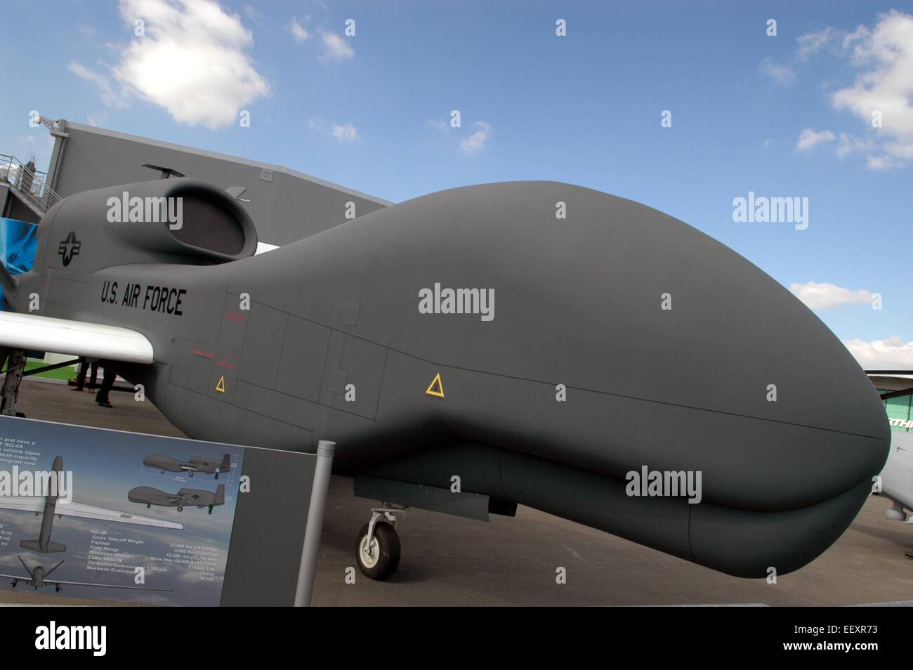 Les véhicules aériens sans pilote (UAV), 'Drone' Grumman RQ - 4B "Global Hawk" Banque D'Images
