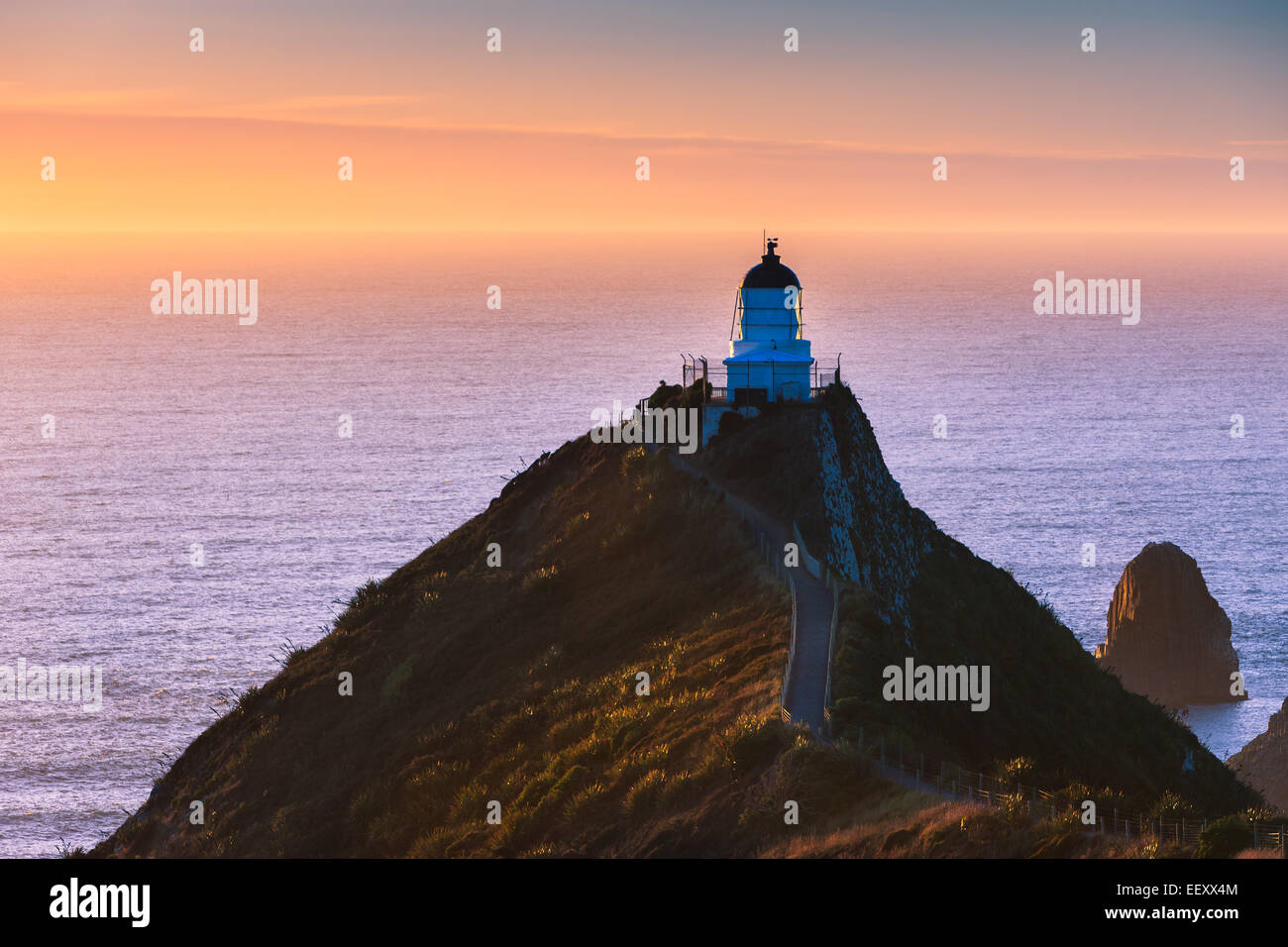 Phare de Catlins, Nugget Point, île du Sud, Nouvelle-Zélande Banque D'Images