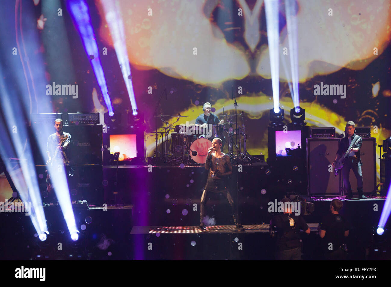 Le groupe de rock allemand Tokio Hotel au cours de l'émission de télévision allemande ZDF Wetten Dass à Erfurt, Thuringe, Allemagne, Europe Banque D'Images