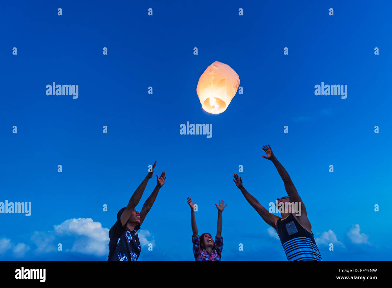 Wish lantern Banque de photographies et d'images à haute résolution - Alamy