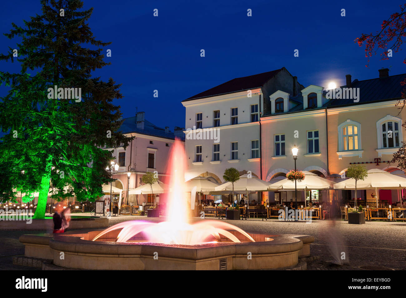 La Pologne, Krosno, Fontaine à Main Square Banque D'Images